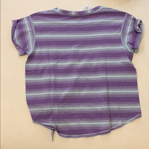 ❗️NEW❗️ Ivivva short sleeve tee - Picture 2 of 4